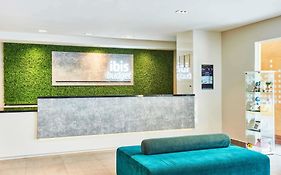 Ibis Budget Singapore Emerald